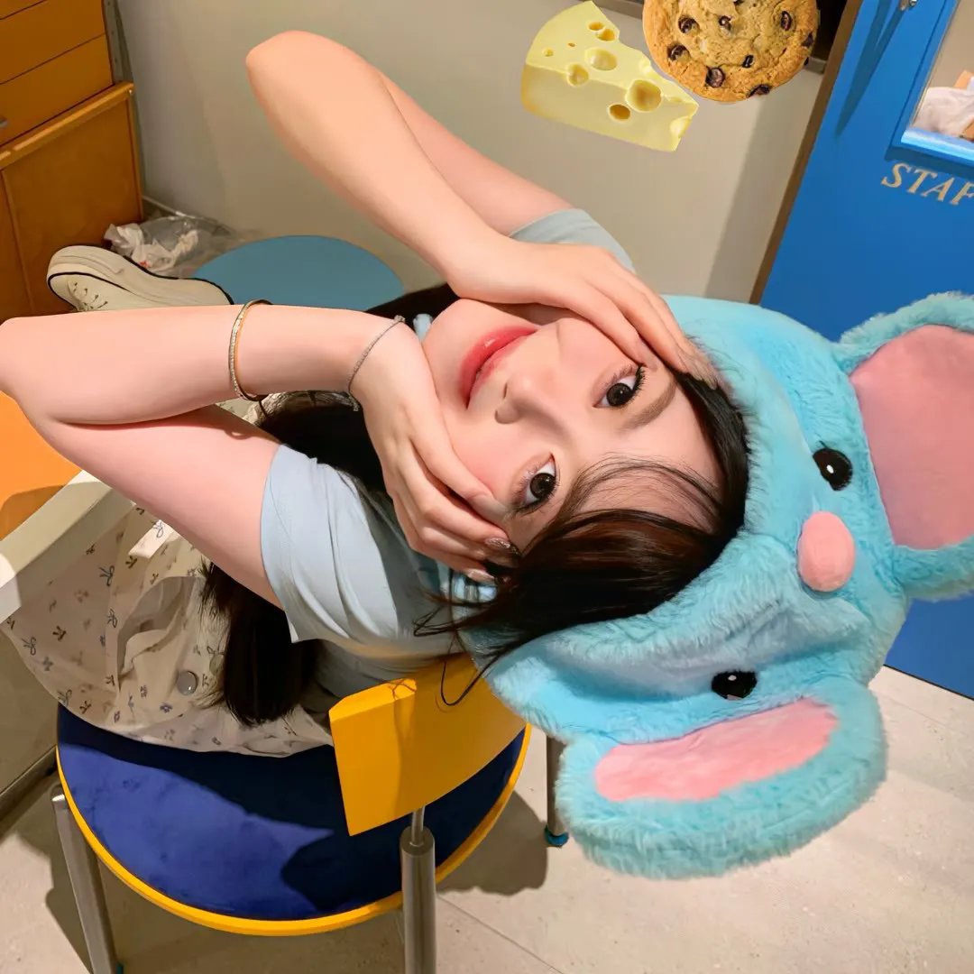 魔法少女与恶曾是敌人。